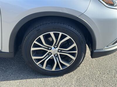 2016 Mitsubishi Outlander SE   - Photo 10 - Langley, BC V3A 4H1