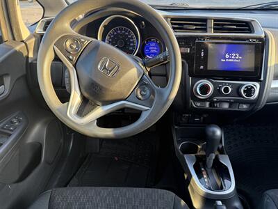 2017 Honda Fit LX   - Photo 44 - Langley, BC V3A 4H1