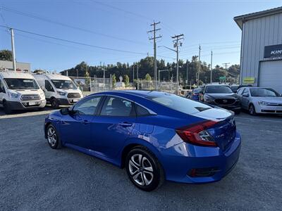 2017 Honda Civic LX - Photo 5 - Langley, BC V3A 4H1