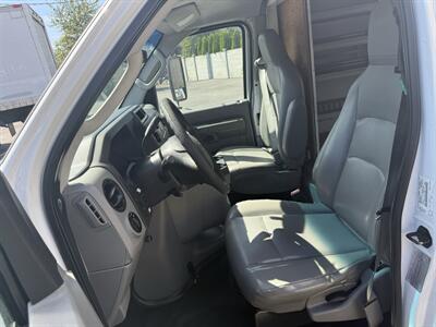 2017 Ford E-450 SD   - Photo 8 - Langley, BC V3A 4H1