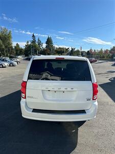 2015 Dodge Grand Caravan Crew   - Photo 6 - Langley, BC V3A 4H1