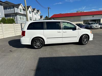 2015 Dodge Grand Caravan Crew   - Photo 4 - Langley, BC V3A 4H1