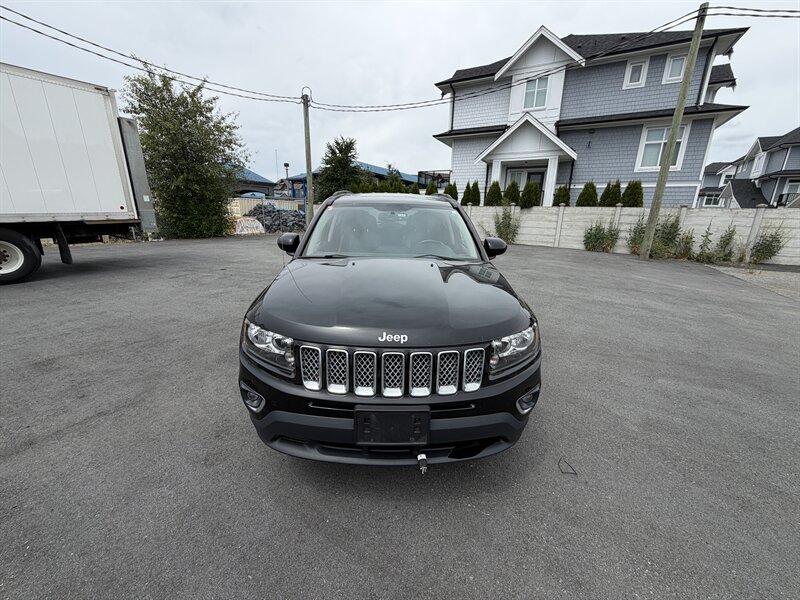 2017 Jeep Compass Sport   - Photo 1 - Langley, BC V3A 4H1