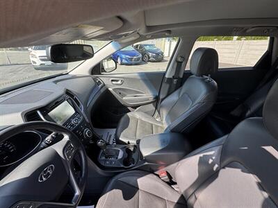 2016 Hyundai SANTA FE Limited   - Photo 8 - Langley, BC V3A 4H1