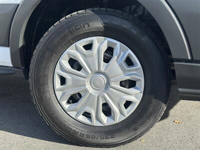 2017 Ford Transit 350 - Photo 16 - Langley, BC V3A 4H1