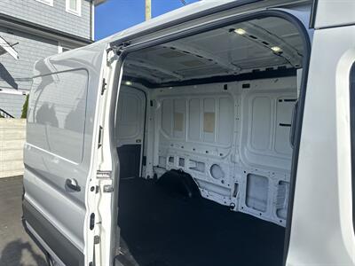 2017 Ford Transit 350 - Photo 26 - Langley, BC V3A 4H1