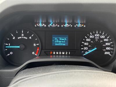 2022 Ford E450   - Photo 8 - Langley, BC V3A 4H1