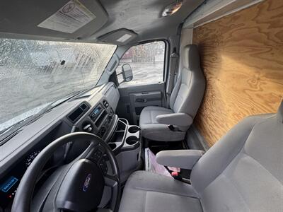 2022 Ford E450   - Photo 9 - Langley, BC V3A 4H1