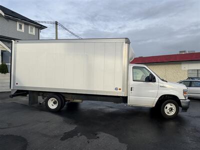 2022 Ford E450   - Photo 4 - Langley, BC V3A 4H1