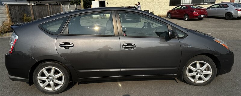2008 Toyota Prius Standard   - Photo 1 - Langley, BC V3A 4H1
