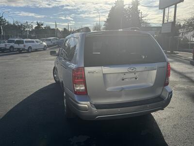 2007 Hyundai Entourage GLS   - Photo 6 - Langley, BC V3A 4H1