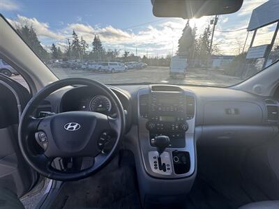 2007 Hyundai Entourage GLS   - Photo 12 - Langley, BC V3A 4H1
