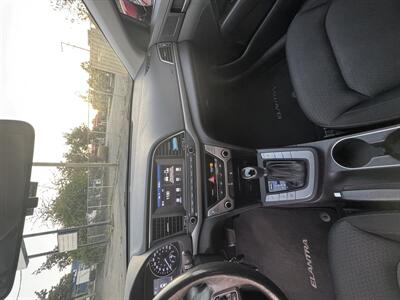 2017 Hyundai Elantra GL   - Photo 26 - Langley, BC V3A 4H1