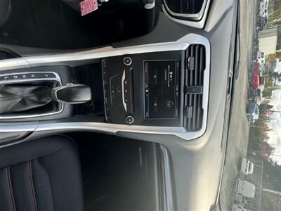 2014 Ford Fusion Hybrid SE   - Photo 16 - Langley, BC V3A 4H1