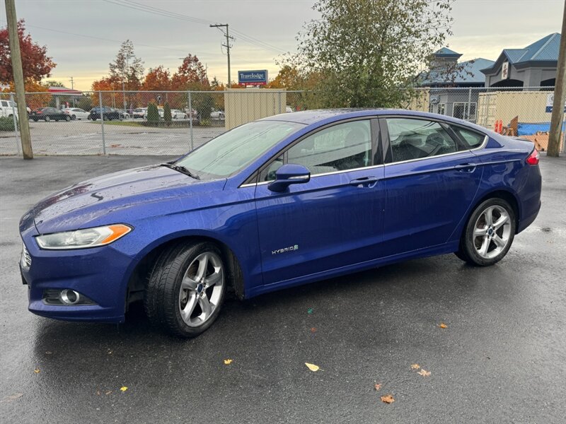 2014 Ford Fusion Hybrid SE   - Photo 1 - Langley, BC V3A 4H1