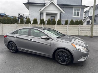 2012 Hyundai SONATA Limited   - Photo 4 - Langley, BC V3A 4H1