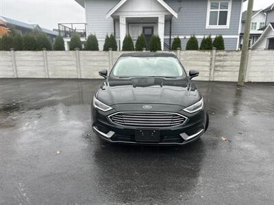 2018 Ford Fusion SE   - Photo 2 - Langley, BC V3A 4H1