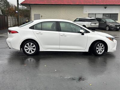 2021 Toyota Corolla LE   - Photo 4 - Langley, BC V3A 4H1