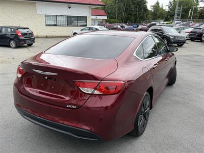 2015 Chrysler 200 LX   - Photo 9 - Langley, BC V3A 4H1