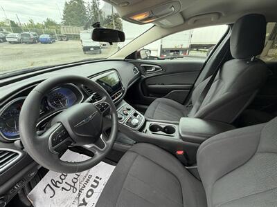 2015 Chrysler 200 LX   - Photo 18 - Langley, BC V3A 4H1
