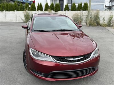 2015 Chrysler 200 LX   - Photo 14 - Langley, BC V3A 4H1