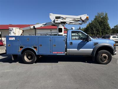 2010 Ford F-550 - Photo 3 - Langley, BC V3A 4H1