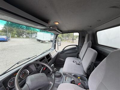2018 Isuzu NPR - Photo 15 - Langley, BC V3A 4H1