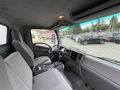 2018 Isuzu NPR - Photo 17 - Langley, BC V3A 4H1