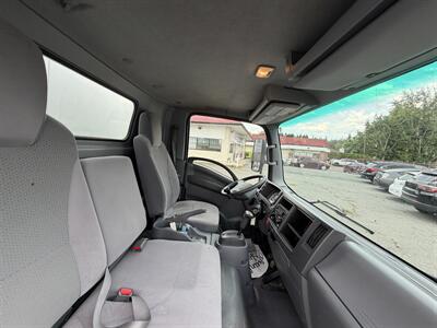 2018 Isuzu NPR - Photo 18 - Langley, BC V3A 4H1
