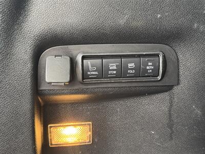 2017 Ford Explorer Sport   - Photo 21 - Langley, BC V3A 4H1