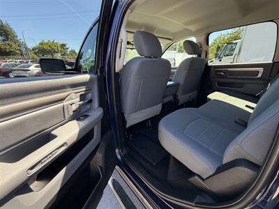 2016 RAM 1500 SLT - Photo 16 - Langley, BC V3A 4H1
