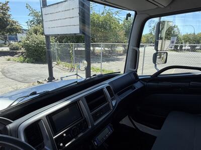 2020 Hino 308 - Photo 17 - Langley, BC V3A 4H1