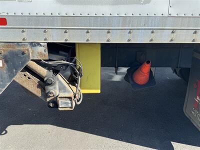 2008 International DuraStar 4300   - Photo 8 - Langley, BC V3A 4H1