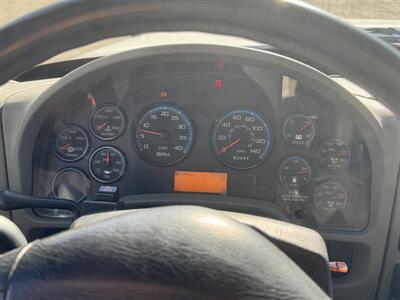 2008 International DuraStar 4300   - Photo 17 - Langley, BC V3A 4H1