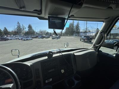 2008 International DuraStar 4300   - Photo 18 - Langley, BC V3A 4H1