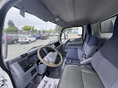 2007 Mitsubishi FUSO FE84D   - Photo 10 - Langley, BC V3A 4H1
