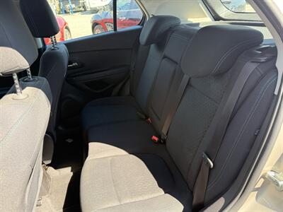 2016 Chevrolet Trax LS - Photo 11 - Langley, BC V3A 4H1