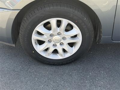 2006 Kia Sedona EX - Photo 24 - Langley, BC V3A 4H1