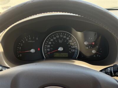 2006 Kia Sedona EX - Photo 11 - Langley, BC V3A 4H1