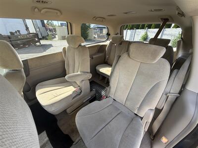 2006 Kia Sedona EX - Photo 17 - Langley, BC V3A 4H1
