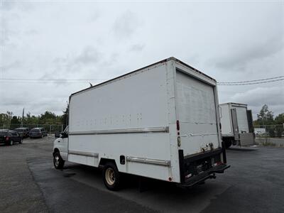 2006 Ford E-350 SD - Photo 4 - Langley, BC V3A 4H1