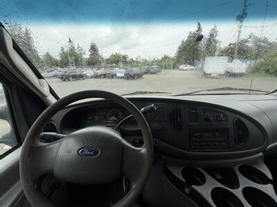 2006 Ford E-350 SD - Photo 11 - Langley, BC V3A 4H1