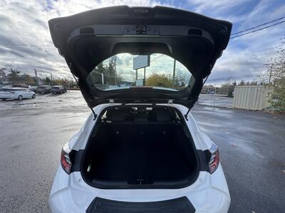 2019 Toyota Corolla Hatchback   - Photo 13 - Langley, BC V3A 4H1