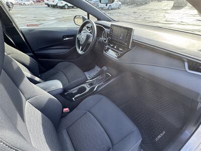 2019 Toyota Corolla Hatchback   - Photo 3 - Langley, BC V3A 4H1