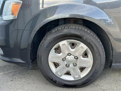 2012 Dodge Grand Caravan SXT   - Photo 31 - Langley, BC V3A 4H1