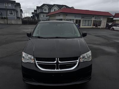 2012 Dodge Grand Caravan SXT   - Photo 1 - Langley, BC V3A 4H1