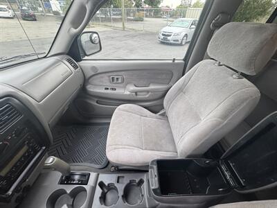2003 Toyota Tacoma PreRunner V6   - Photo 17 - Langley, BC V3A 4H1