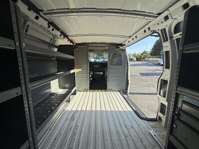 2014 GMC Savana 2500   - Photo 13 - Langley, BC V3A 4H1