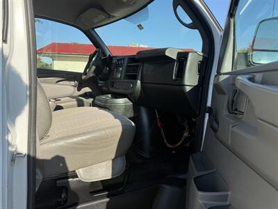 2014 GMC Savana 2500   - Photo 12 - Langley, BC V3A 4H1