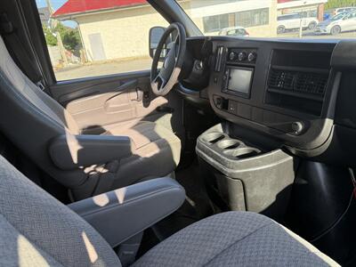 2014 GMC Savana 2500   - Photo 11 - Langley, BC V3A 4H1